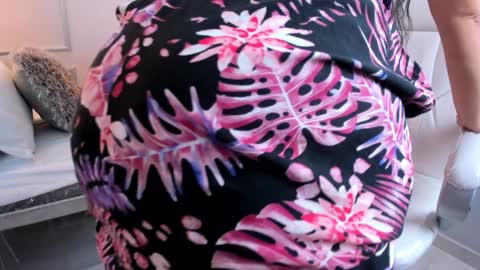 PerlaPreciosa online show from 01-25-25, 03:09