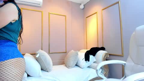 PerlaPreciosa online show from 02-08-25, 04:14