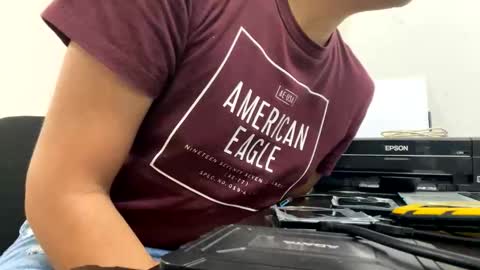 Snapshot of perritosucio66 chatting on 10-11-25, 06:17 Perritosucio66 online show from 10-11-25, 06:17