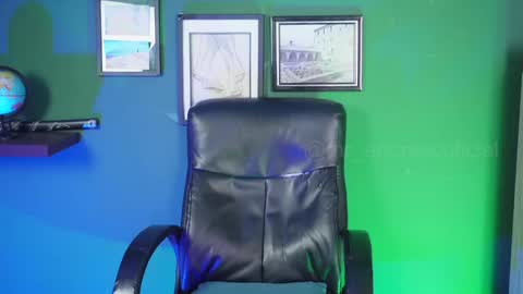 Snapshot of perseoo_88 chatting on 02-20-26, 08:09 andres online show from 02-20-26, 08:09