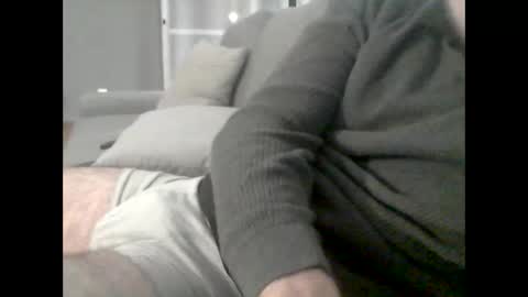 persistent1993 online show from 01-08-25, 06:41