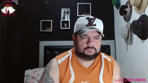 Carlos online show from 12-29-24, 03:57