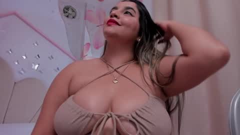LAURA  online show from 02-08-25, 02:16