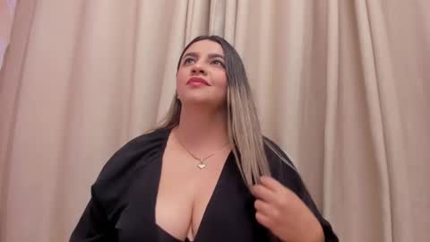 LAURA  online show from 02-13-25, 11:17