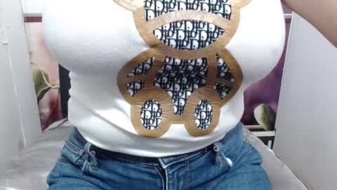 Snapshot of pervertt_nicole chatting on 02-27-25, 02:54  Nicole   online show from 02-27-25, 02:54