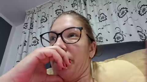 Lisa -  online show from 12-21-24, 05:29