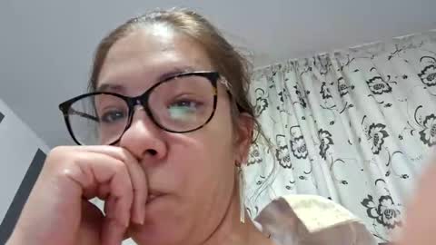Lisa -  online show from 12-29-24, 01:38