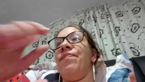 Lisa -  online show from 12-29-24, 07:43