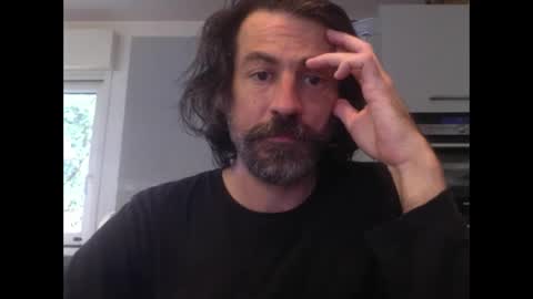 Snapshot of pesketig42 chatting on 09-12-25, 10:48 pesketig42 online show from 09-12-25, 10:48