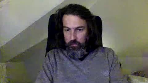 Snapshot of pesketig42 chatting on 11-23-25, 12:21 pesketig42 online show from 11-23-25, 12:21