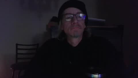 Snapshot of petefaquino chatting on 12-29-24, 04:16 pete online show from 12-29-24, 04:16