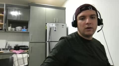 petemeister09 online show from 12-17-24, 11:05