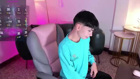 Peter online show from 12-17-25, 06:03