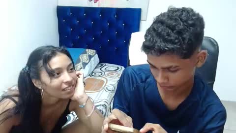 Snapshot of peter_hard_cock chatting on 02-09-25, 01:22 Peter and Shopia online show from 02-09-25, 01:22