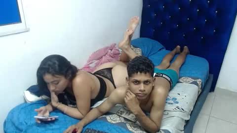 Snapshot of peter_hard_cock chatting on 02-20-25, 06:39 Peter and Shopia online show from 02-20-25, 06:39