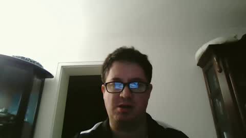 Snapshot of peter_s1275 chatting on 01-20-25, 05:16 Peter online show from 01-20-25, 05:16