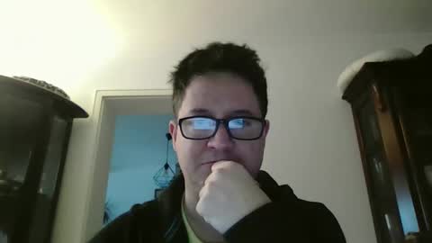 Snapshot of peter_s1275 chatting on 02-07-25, 09:05 Peter online show from 02-07-25, 09:05