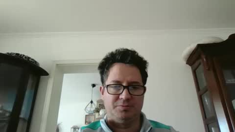 Snapshot of peter_s1275 chatting on 03-03-25, 12:58 Peter online show from 03-03-25, 12:58