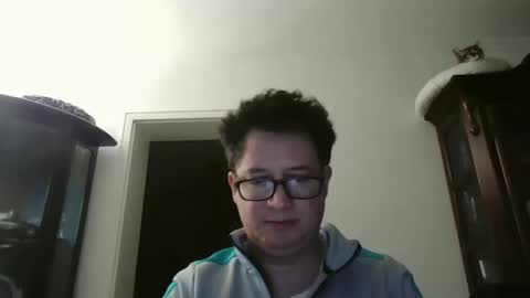 Snapshot of peter_s1275 chatting on 03-05-25, 09:37 Peter online show from 03-05-25, 09:37