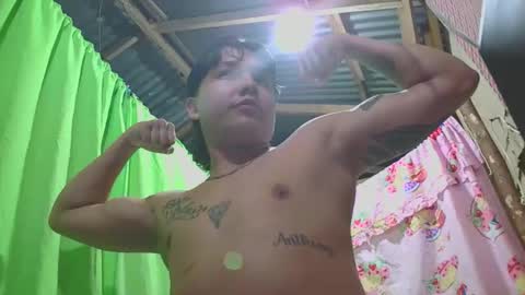 Snapshot of peteresmitd17 chatting on 12-16-25, 03:11 peteresmitd17 online show from 12-16-25, 03:11