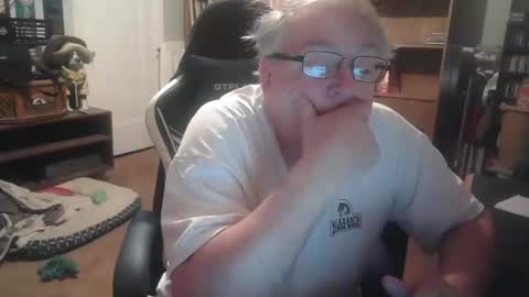 peterinohio57 online show from 10-20-25, 11:10