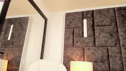 Snapshot of petit_rosseowo chatting on 12-13-24, 02:32 Im Rosse but u can call me Rossie or Rosita . online show from 12-13-24, 02:32