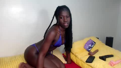 Anya online show from 12-20-25, 10:39