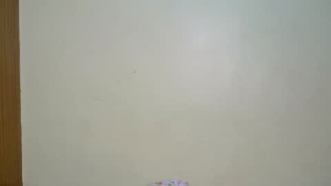 Snapshot of petite_desiree chatting on 10-30-25, 09:59 Desiree online show from 10-30-25, 09:59