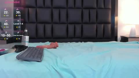 Esther online show from 03-06-25, 03:35
