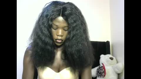 petite_lavi2 online show from 02-22-25, 08:53