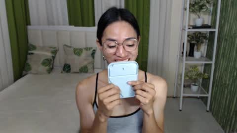 Snapshot of petiteasianmarian chatting on 03-09-25, 02:07 bigcock Marian online show from 03-09-25, 02:07