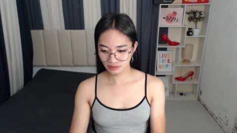 Snapshot of petiteasianmarian chatting on 09-11-25, 06:13 bigcock Marian online show from 09-11-25, 06:13