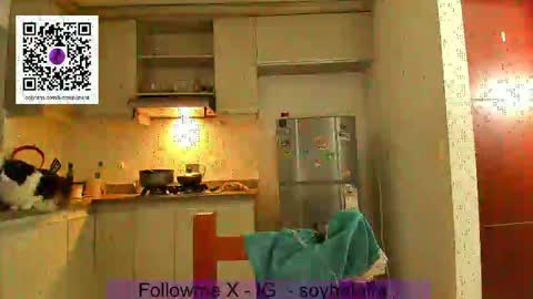 Lunna online show from 01-17-26, 01:21