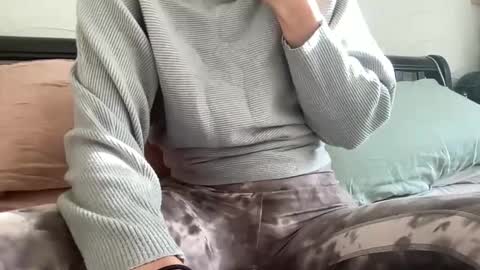 petitegirlypop online show from 02-19-25, 09:58