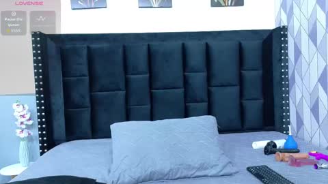 little sharon online show from 10-08-25, 03:04