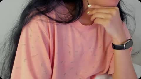 Snapshot of petitgirl_ chatting on 02-19-25, 09:58 J A S S online show from 02-19-25, 09:58