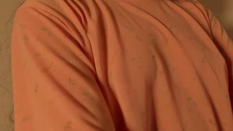 Snapshot of petitgirl_ chatting on 03-05-25, 04:56 J A S S online show from 03-05-25, 04:56