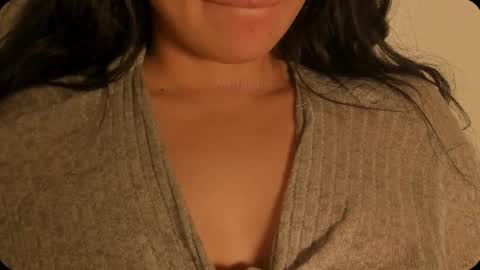Snapshot of petitgirl_ chatting on 09-21-25, 11:39 J A S S online show from 09-21-25, 11:39