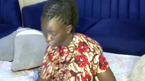 Snapshot of petitte_gyaal chatting on 10-29-25, 02:58 petitte_gyaal online show from 10-29-25, 02:58