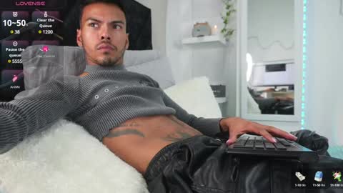 Snapshot of pettercat chatting on 01-30-25, 12:18 Pettercat online show from 01-30-25, 12:18