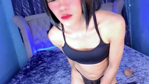 Snapshot of pettie_bigload chatting on 10-01-25, 07:03 Jim online show from 10-01-25, 07:03