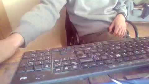 peyo873996 online show from 04-11-26, 09:24