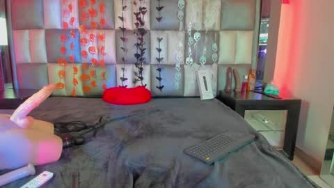 peyton_wat20 online show from 10-11-25, 06:56