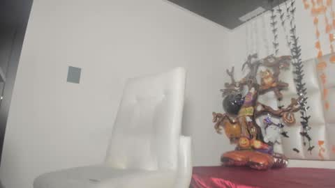 peyton_wat20 online show from 10-20-25, 11:54