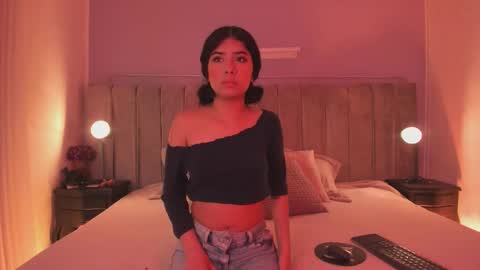 peytonn_monroe online show from 09-27-25, 12:21