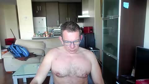 Snapshot of pg19clp4191zm chatting on 02-09-26, 02:21 Alex online show from 02-09-26, 02:21