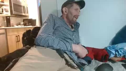 pgrower online show from 02-02-26, 10:08