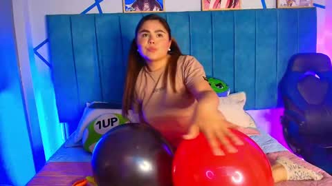 Phamela Holter online show from 10-24-25, 10:39