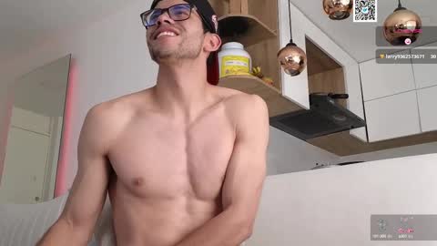 phantom_bigger1 online show from 02-18-25, 02:38