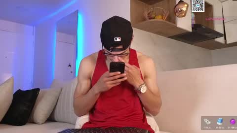 phantom_bigger1 online show from 03-06-25, 12:09